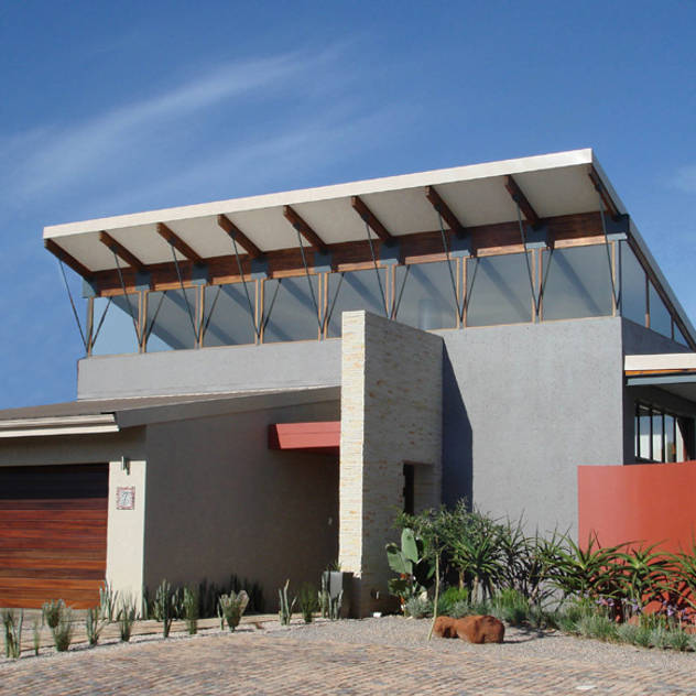 Bedfordview: modern Houses by Spiro Couyadis Architects