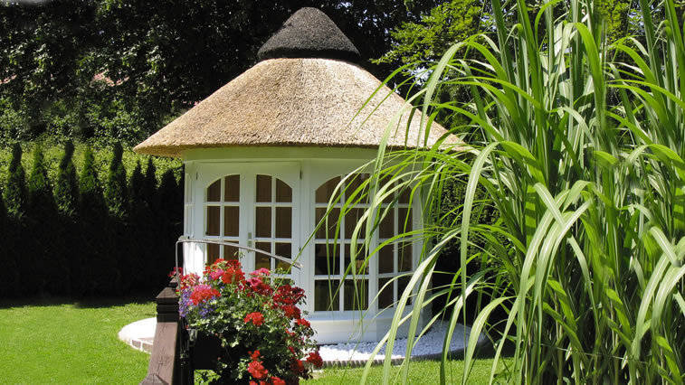 Runde Pavillons Reetdach By Kotter Pavillion E K Homify