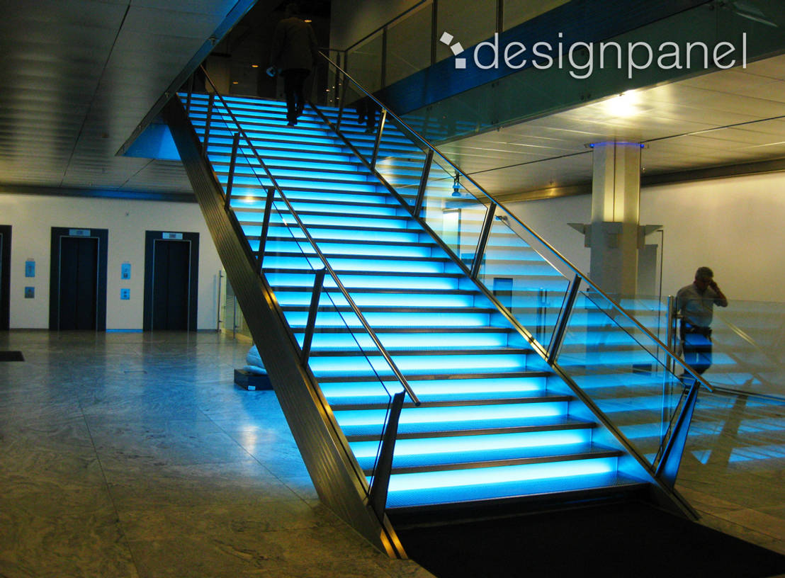 LED-Lichttreppe mit Lightpanels | homify