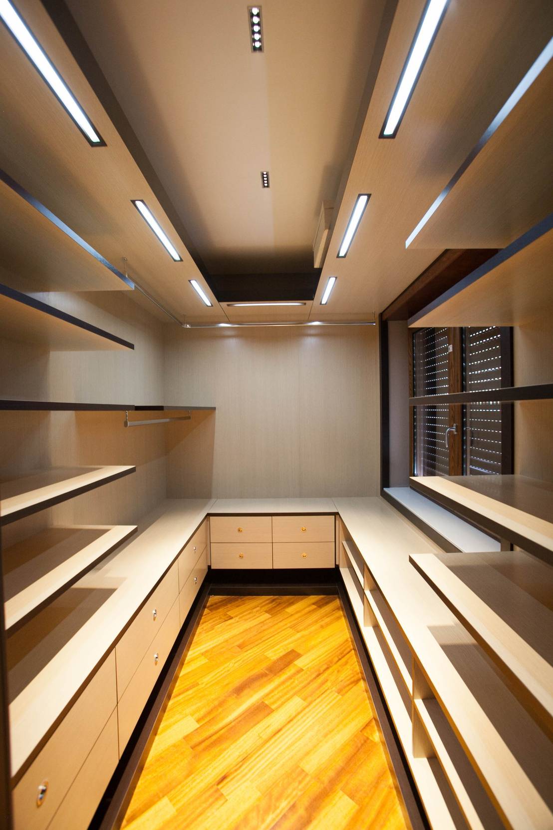 idee per progettare una cabina armadio: camere da letto piccole ... - Idee Per Progettare Una Cabina Armadio idee per progettare una cabina armadio: camere da letto piccole ... - Idee Per Progettare Una Cabina Armadio