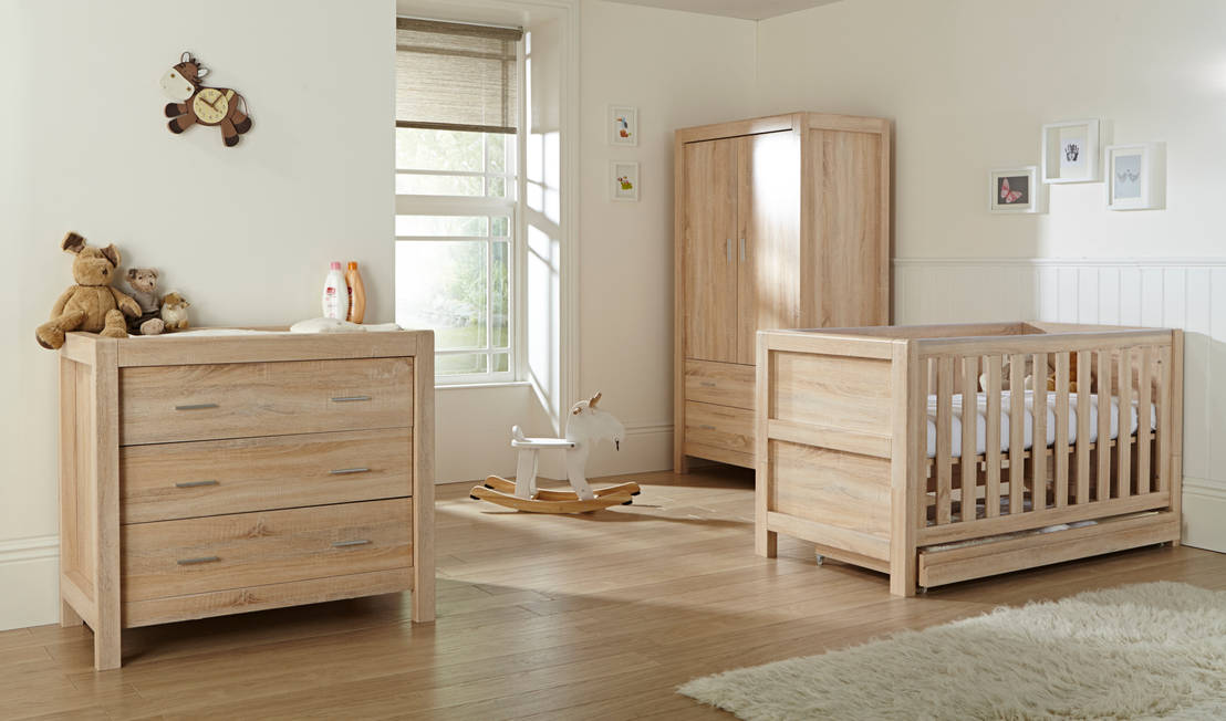 Tutti bambini sale milan cot bed