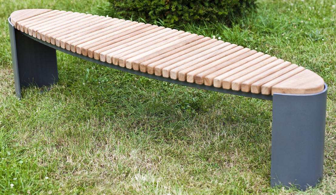 Hochwertige Sitzbänke für den Außenbereich homify