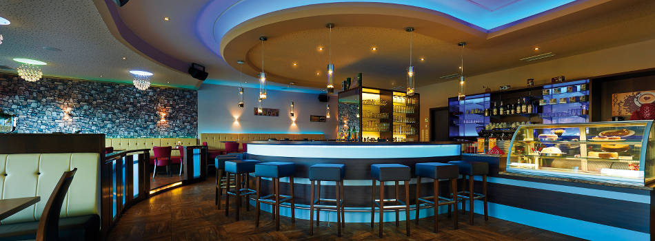 Coco Bar Simbach coco coffee cocktails in simbach am inn licht Coco Bar Simbach coco coffee cocktails in simbach am inn licht