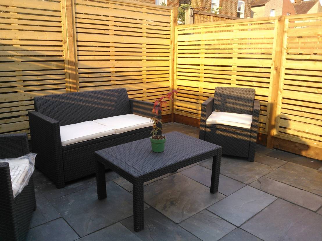 CONTEMPORARY GARDEN FENCE SCREENS / PANELS homify