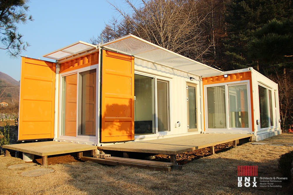 Wochenendhaus mal anders: cool wohnen im Container