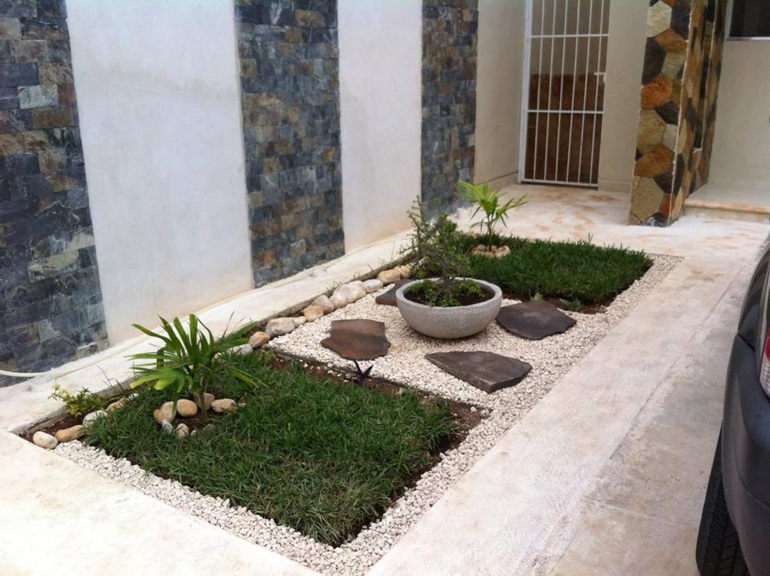 7 Small Gardens: Nice to Look At, Easy to Implement!