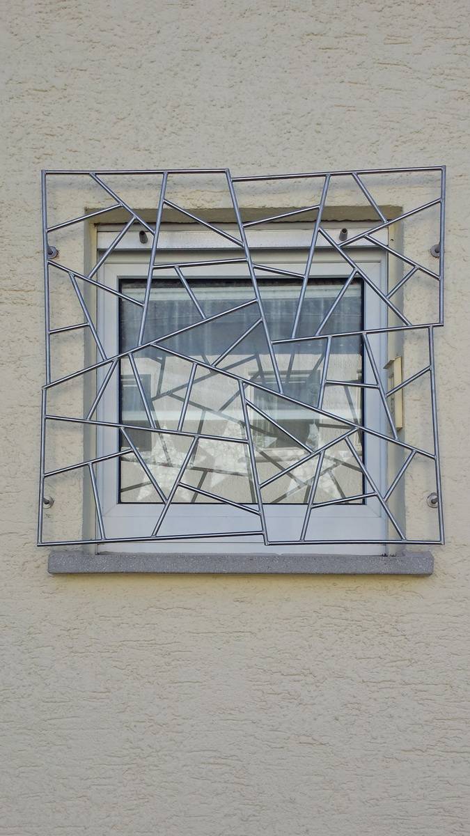 Fenstergitter aus Edelstahl - Maßgefertigt - Made in Remscheid