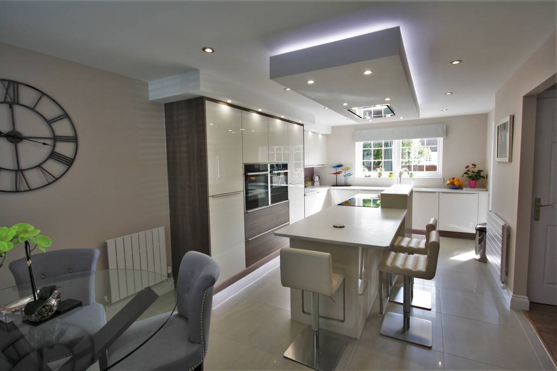 Modern Ivory Gloss Kitchen Diner Mixed With Old American Panelling Homify