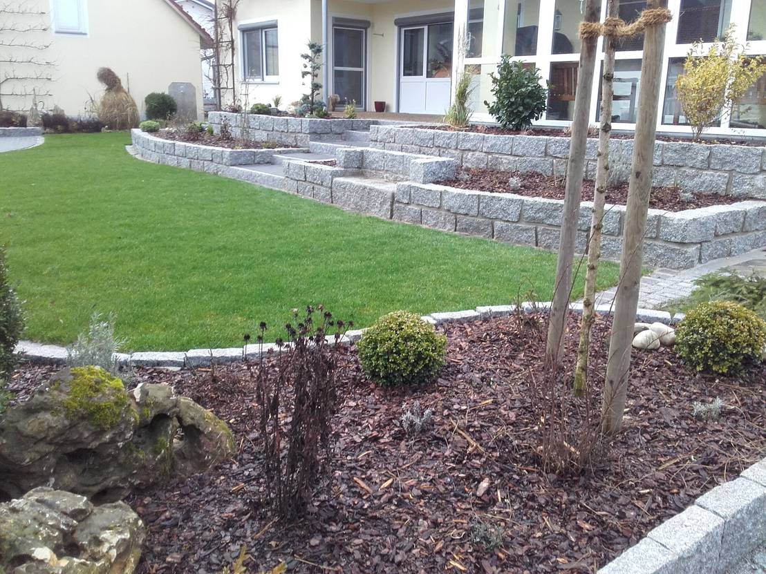 Abstutzungen Gabionen Natursteinmauer By Garten Landschaftsbau Hierreth Felser Gmbh Homify