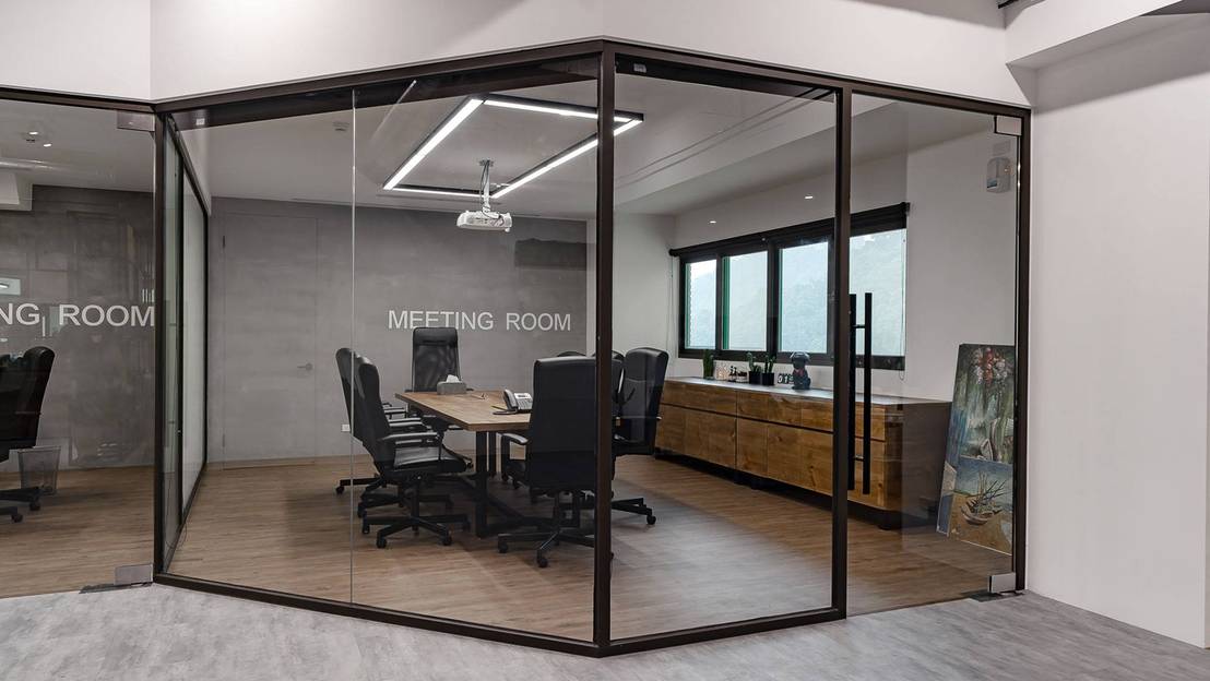 NO5WorkRoom 의 辦公室規劃設計施工 | homify