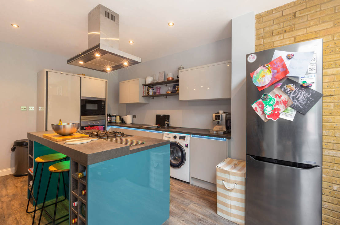 Rear Extension - Connecting Kitchen, Dining and Patio with Bi-fold door ...