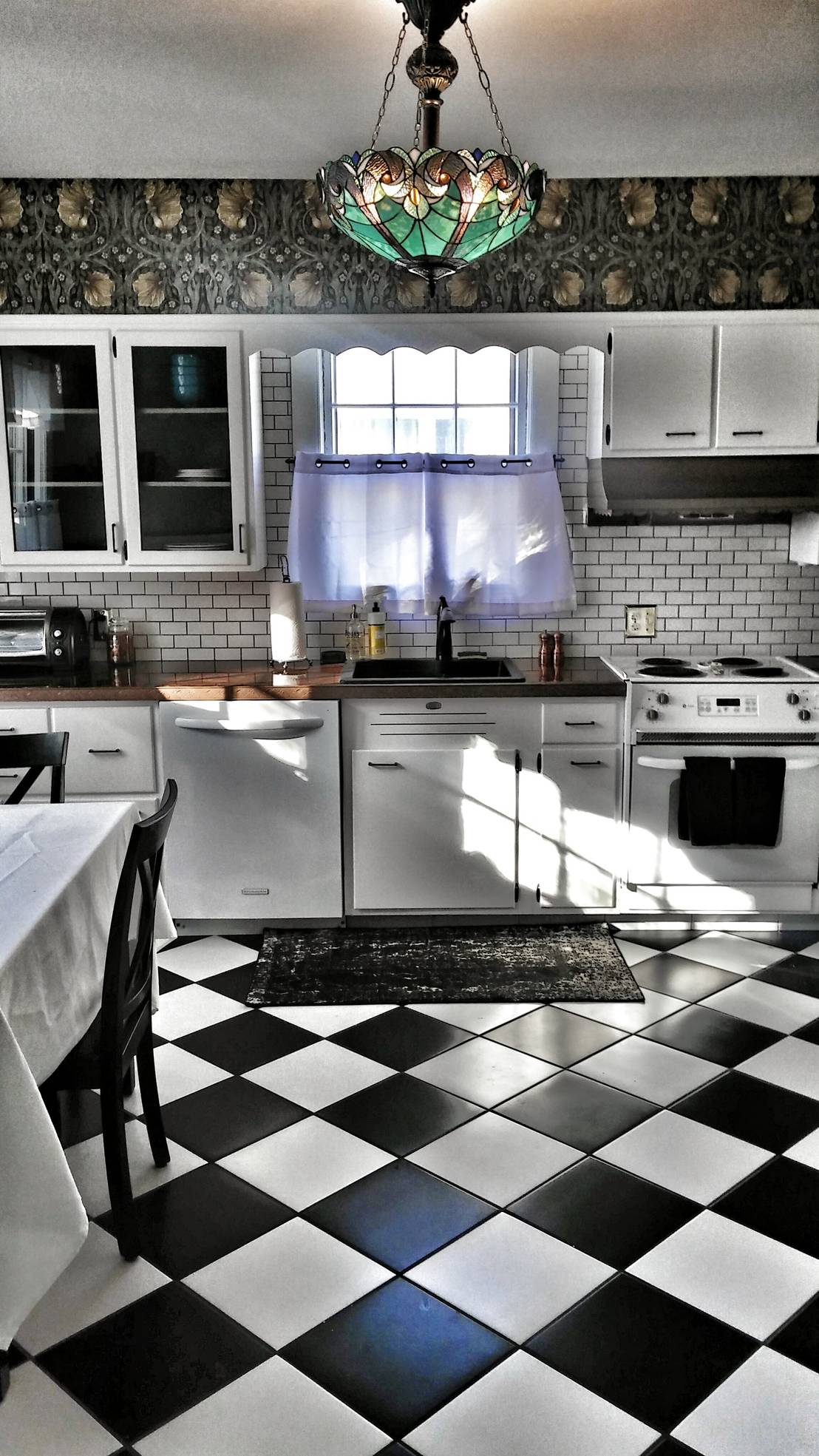 1935 Colonial Kitchen | homify