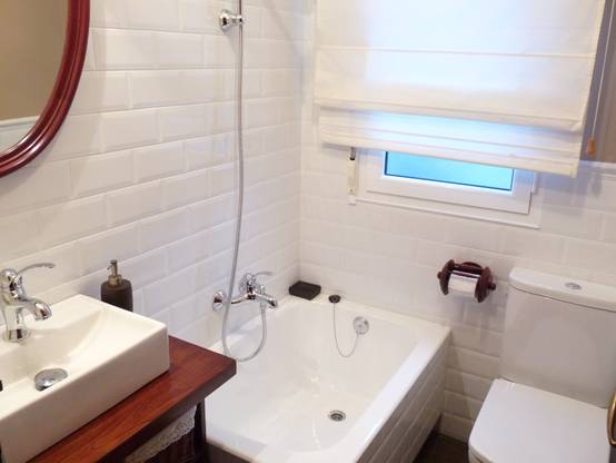 Fünf Ideen, die das Badezimmer größer wirken lassen | homify