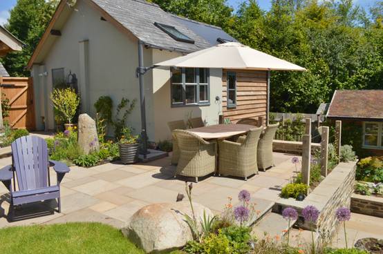 Traumhaft schön: 8 kleine Einfamilienhäuser mit Garten | homify