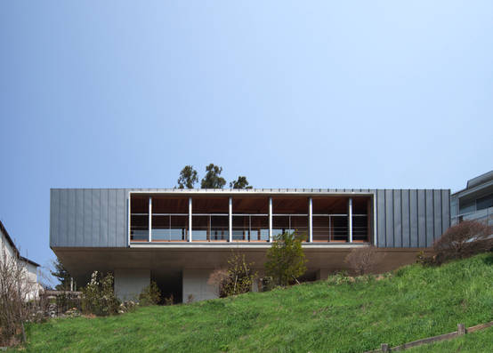 雄大な自然に囲まれた露天風呂のある家 Homify