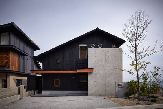 傾斜地に家を建てるメリットは Homify