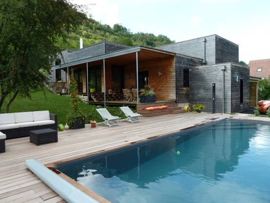 20 cool houses with a flat roof design
