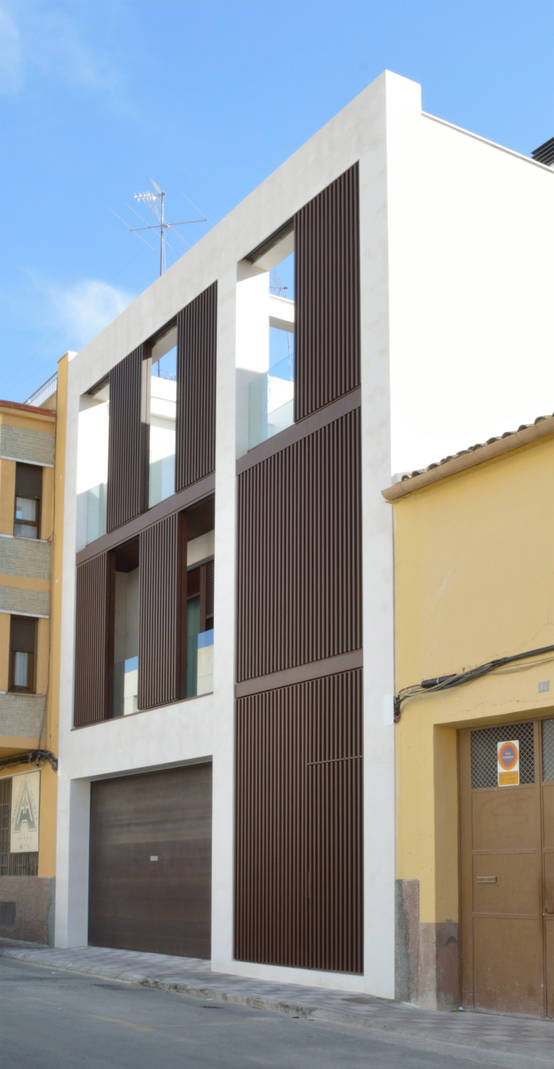 Una casa con patio en España | homify