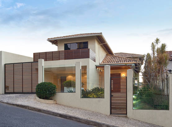 21 fachadas con terrazas que te ayudarán a diseñar la casa de tus sueños |  homify