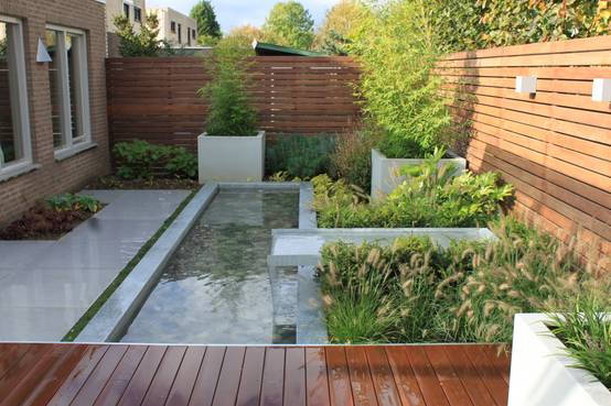 8 Moderne Wasserspiele Fur Garten Und Hauseingang