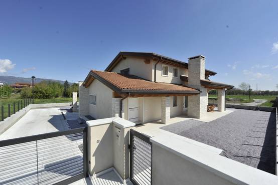 Una casa sensacional de estilo rústico y moderno | homify | homify