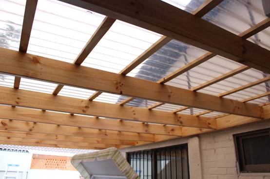 How to install polycarbonate roofing sheets for your patio ...