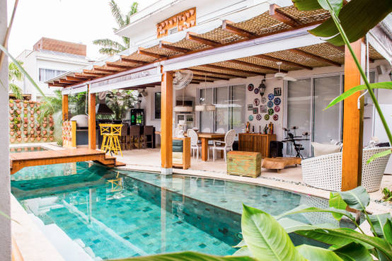 Casa De Praia Veja Essa Area Gourmet De Revista Com Churrasqueira E Piscina Homify