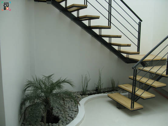 10 Staircases for small Pakistani homes | homify