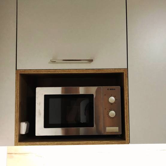 Regal für Mikrowellen homify