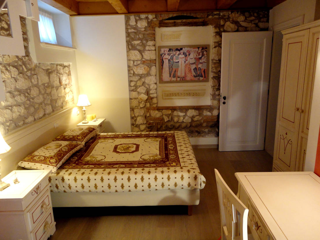 Arredamento moderno con tetto in legno : arredamento bagno da ...