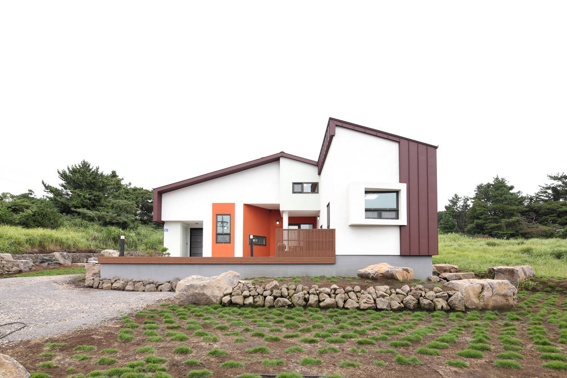 The cut and paste house