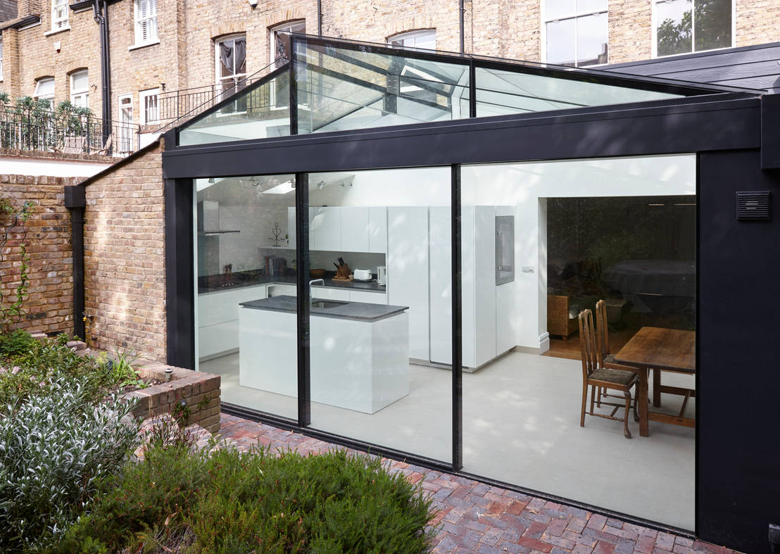 Stellar allglass kitchen extension