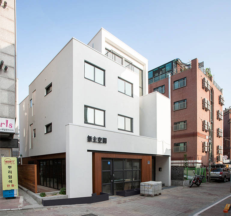 (주)건축사사무소 예인그룹 의 IN THE ROOM | homify