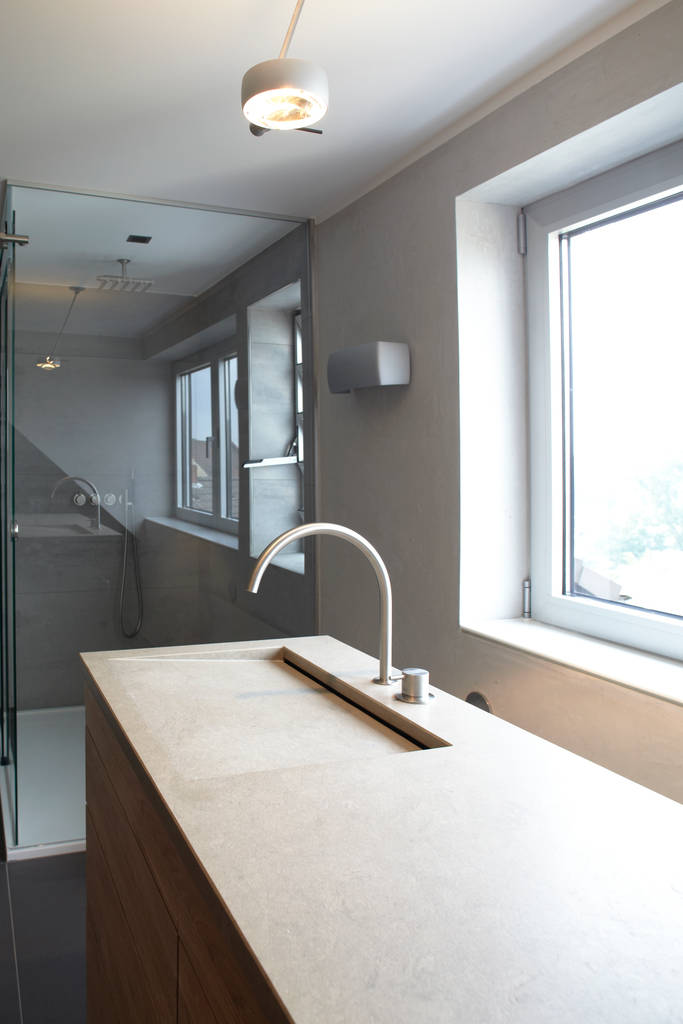 Designer bad bochum moderne badezimmer von raumgespür innenarchitektur