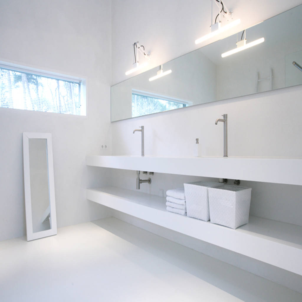 Marike maatwerk pulse wastafel met losse plank moderne badkamers van marike modern homify