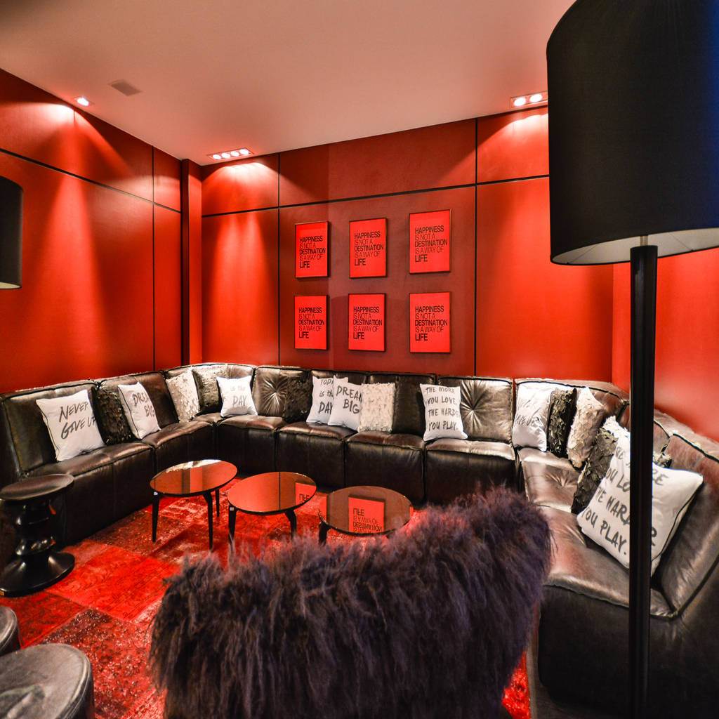 Salas de estar modernas por bender arquitetura moderno | homify