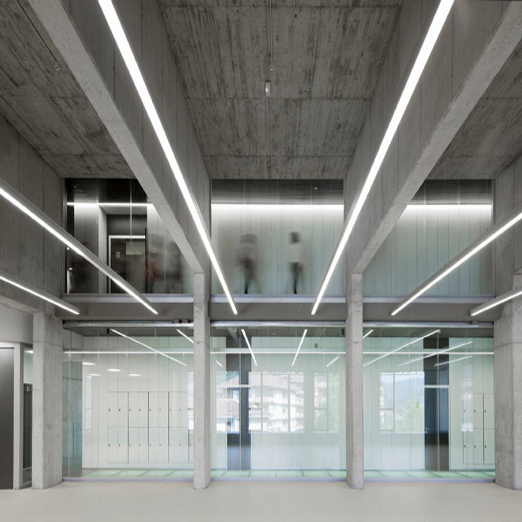 Gimnasios domésticos modernos de homify moderno | homify