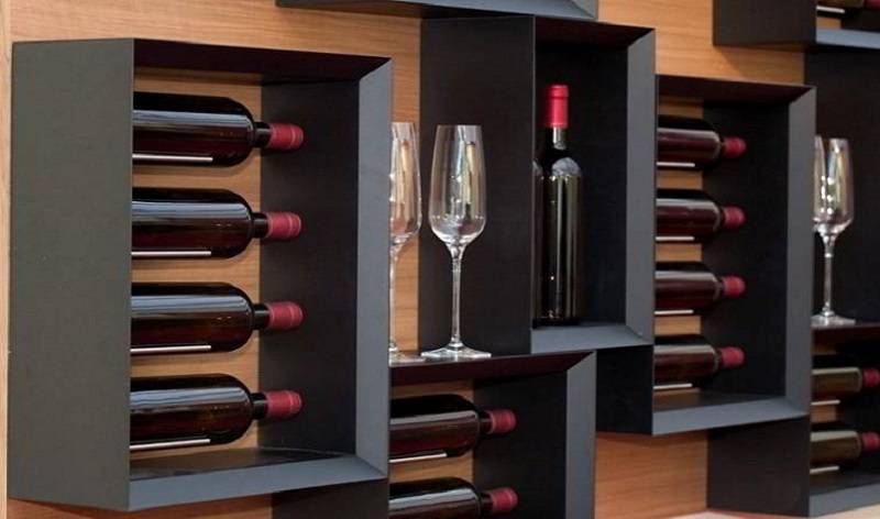 Portabottiglie Da Tavolo In Legno Di Noce - Organizer Per Vino A 3 Ripiani - Capacità 12 Bottiglie, Design Ondulato Per Cucina, Bar E Dispensa