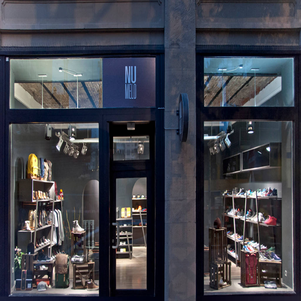 Blick in den numelo flagship store studio dlf industriale