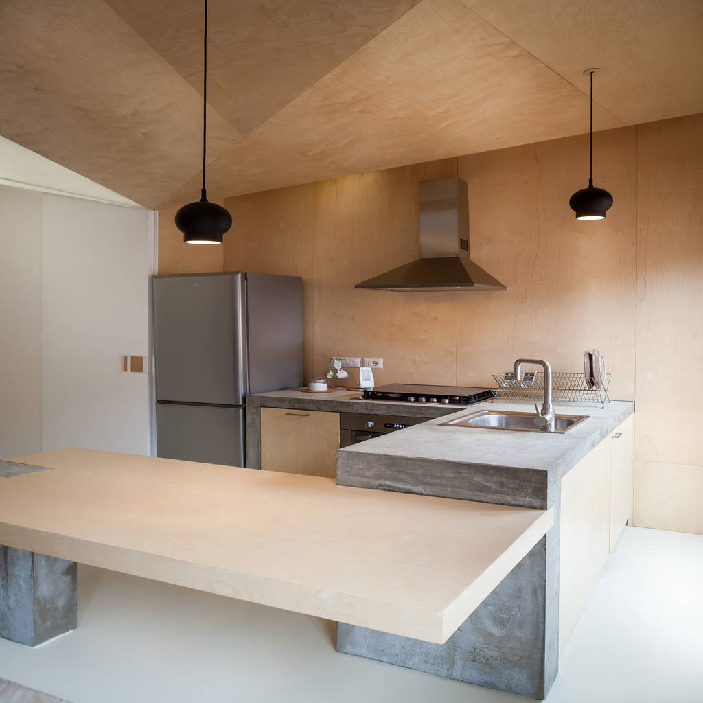 Ipahim: cucina in stile di bla! ufficio di architettura ...