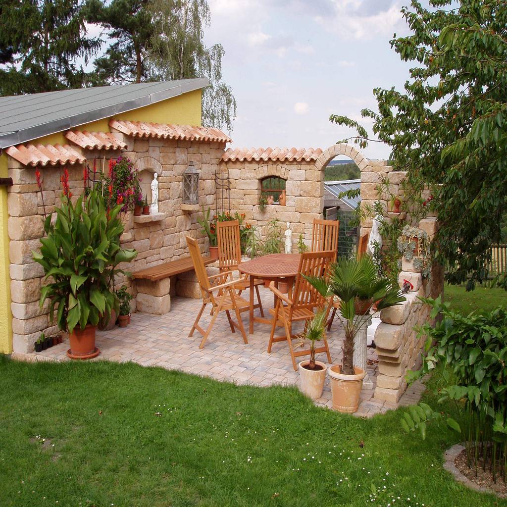 Taman Gaya Mediteran Oleh Rimini Baustoffe Gmbh Mediteran Homify