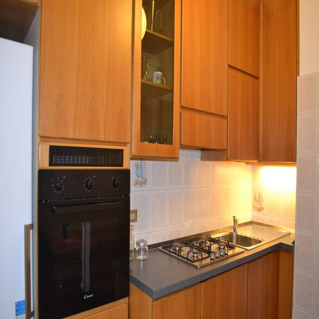 Home staging_ appartamento in affitto_cucina_dopo we ...