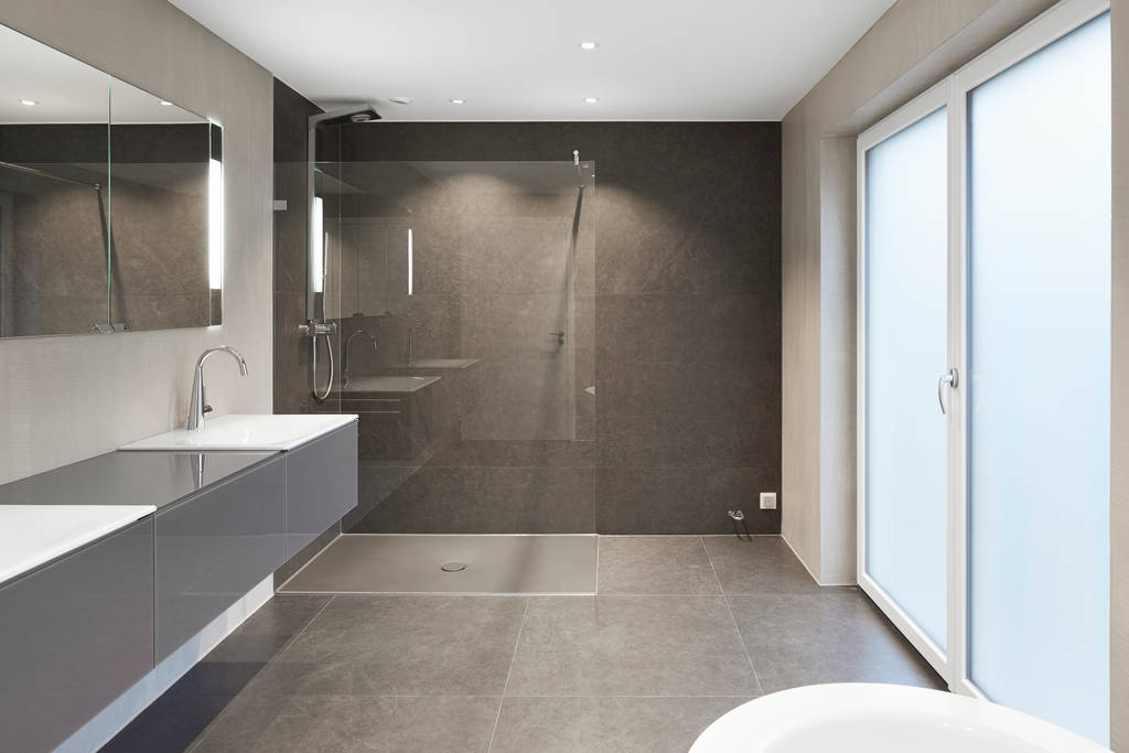 Villa t moderne badezimmer von wunderlich architekten gmbh ...