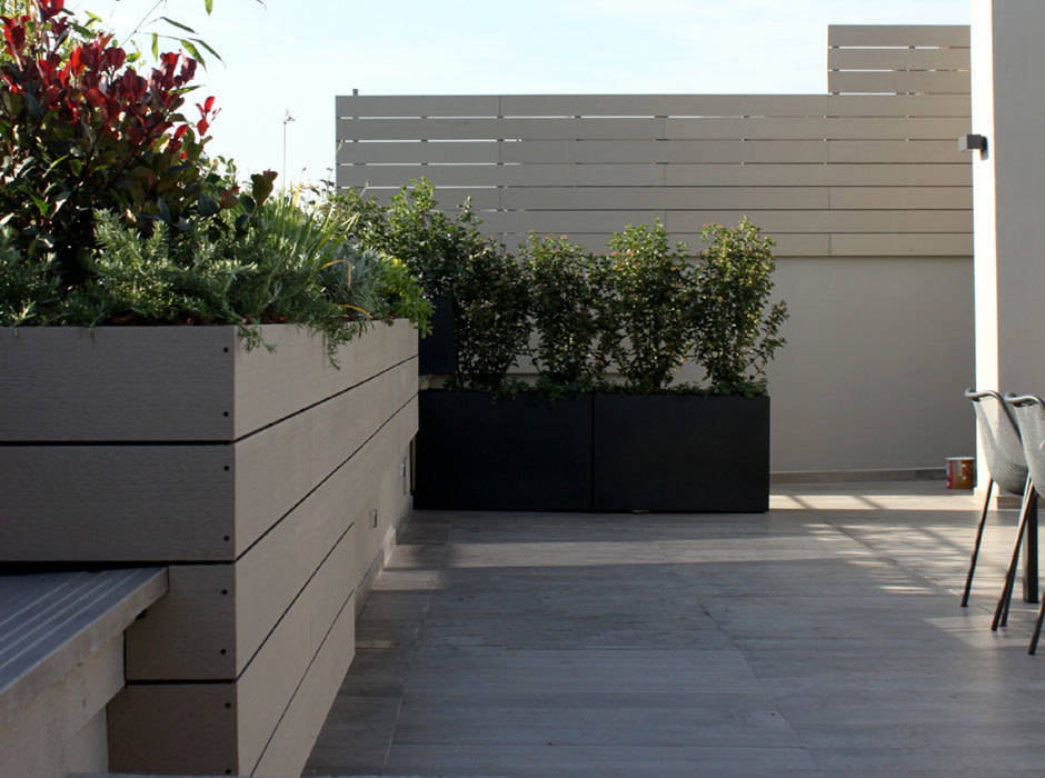 Terraza en madrid con pérgola la habitación verde balcones y terrazas