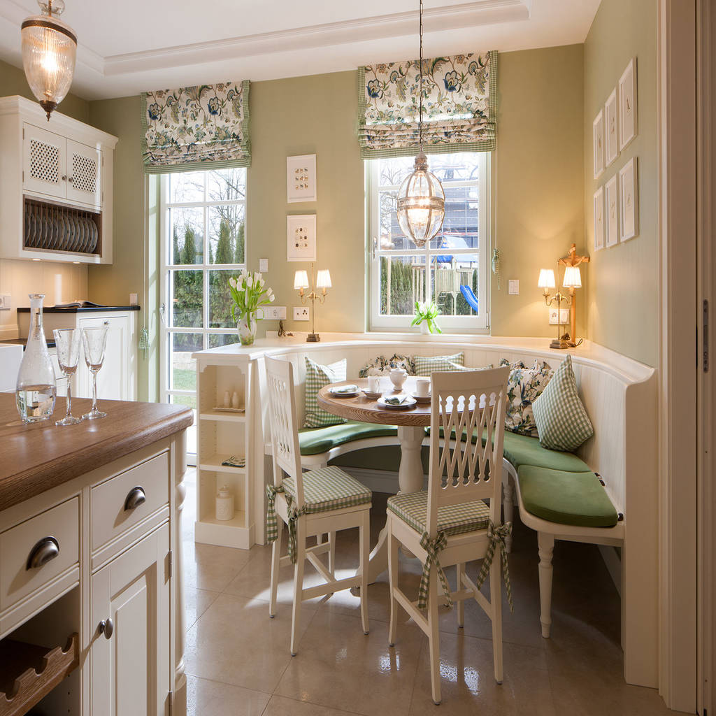 Country Style Kitchen By Beinder Schreinerei Wohndesign