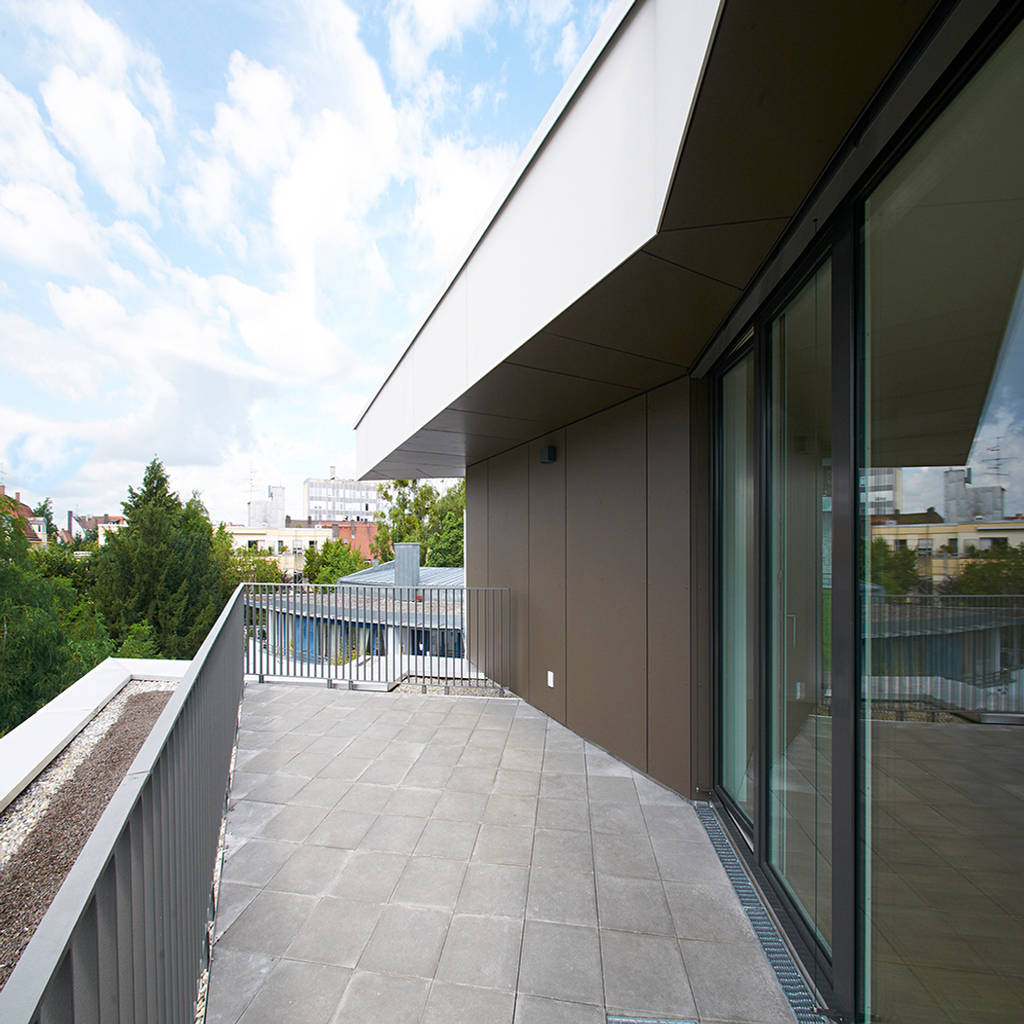 Dachterrasse moderner balkon, veranda & terrasse von stark architekten
