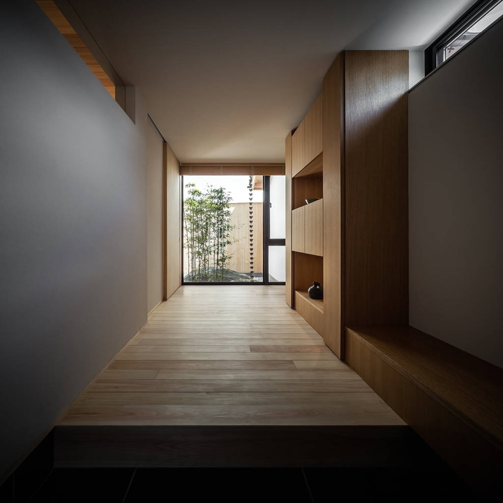 The entrance 株式会社seki.design asian style corridor, hallway & stairs homify