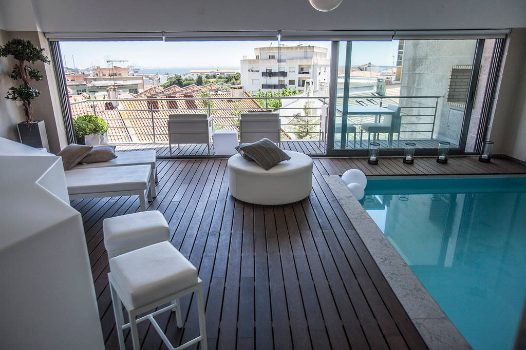 Interior design piscina interior | homify