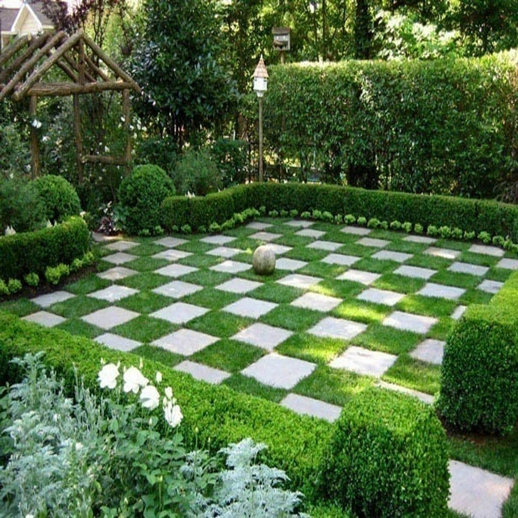 Piccoli giardini realizzati in città. small garden in the city giardino