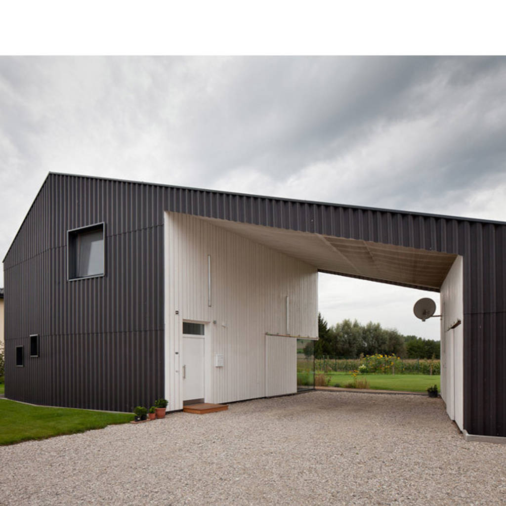 Das kleine schwarze moderne häuser von xarchitekten modern | homify
